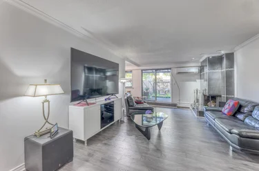 8951 Horne St, Burnaby, BC - MLS: R3154795