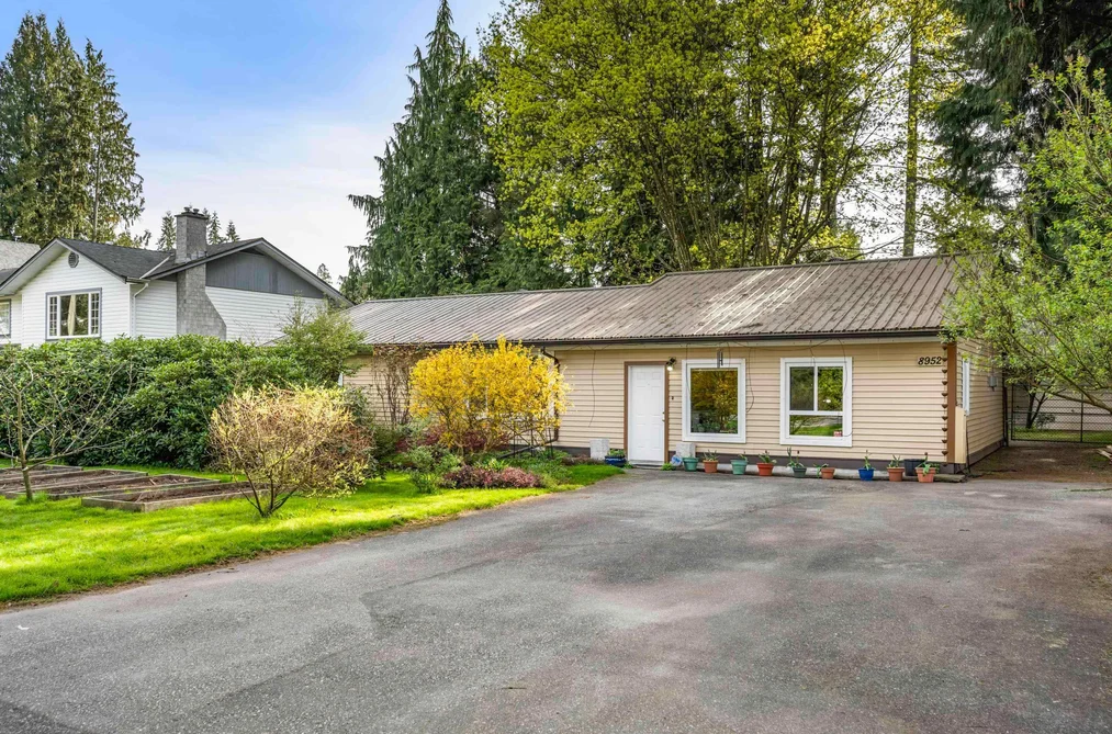 8952 WRIGHT STREET, Langley BC V1M 3T2, Langley BC — Residential for Sale - Photo 2