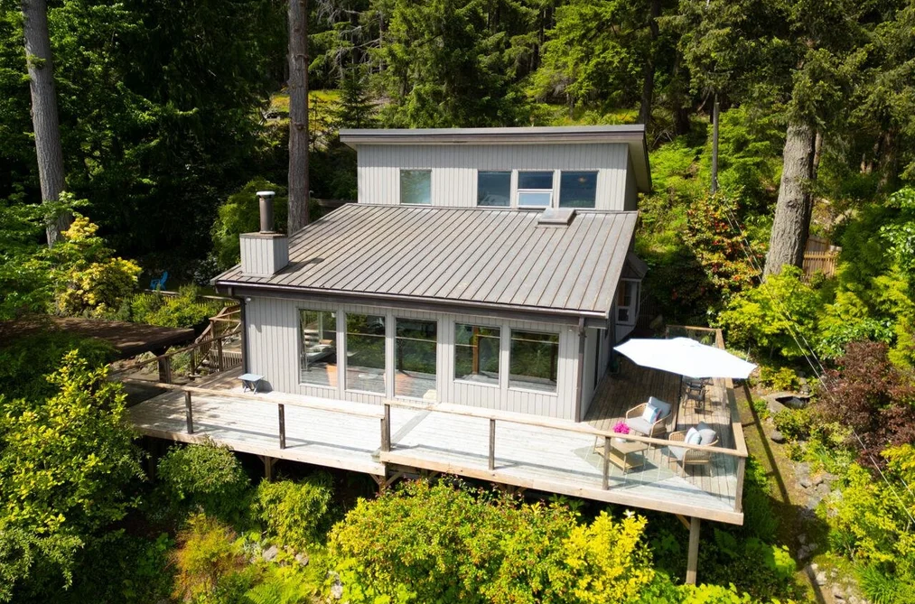 896 TAYLOR ROAD, Bowen Island BC V0N 1G1, Bowen Island BC — Residential for Sale - Photo 2