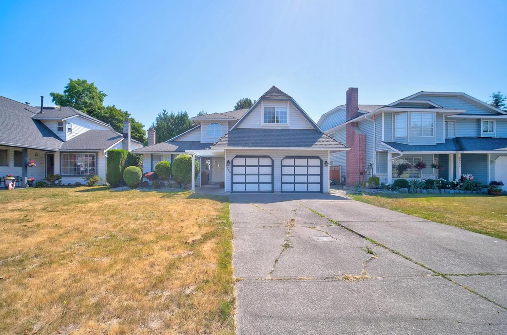 House for sale at 8960 157 Street Surrey British Columbia - MLS: R3138708