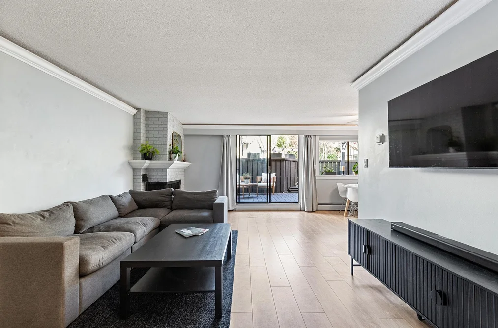 Townhouse for sale at 8965 Horne Street Burnaby British Columbia - MLS: R3114629