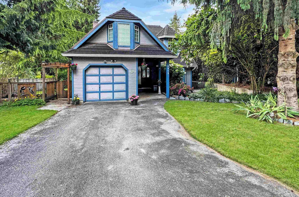 8985 WATSON COURT, Delta BC V4C 8A1, Delta BC — Residential for Sale - Photo 2