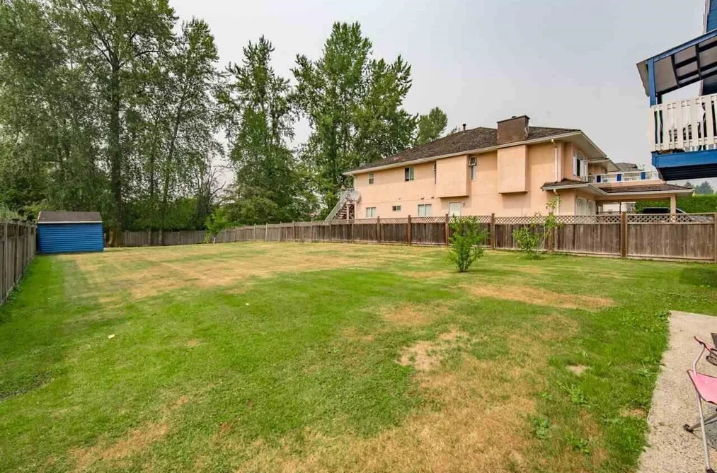 8997 144 STREET, Surrey BC V3V 5Z6, Surrey BC — Residential for Sale - Photo 2