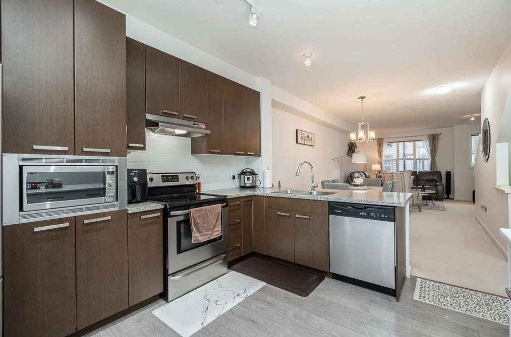 9 14838 61 AVENUE, Surrey BC V3S 2P3, Surrey BC — Residential for Sale - Photo 3