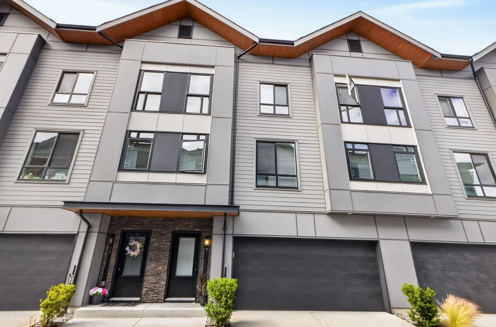 9 15151 EDMUND DRIVE, Surrey BC V3S 0B2, Surrey BC — Residential for Sale - Photo 2