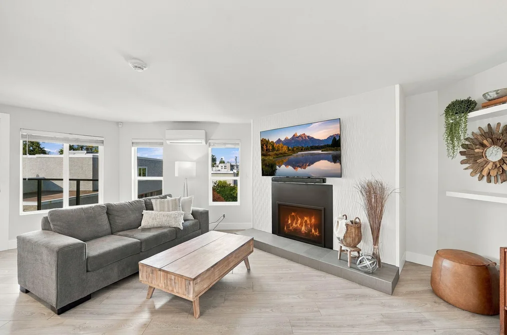 15989 Marine Dr Unit 9, White Rock, BC - MLS: R3177094