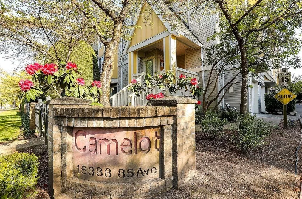 Townhouse for sale at 9 16388 85 Avenue Surrey British Columbia - MLS: R3109756