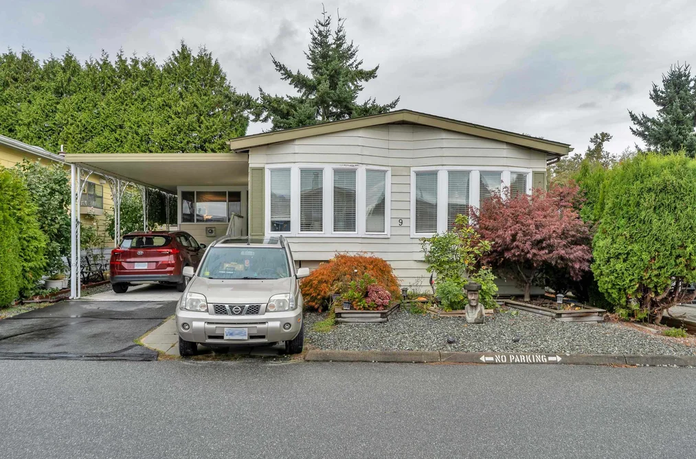 9 1640 162 STREET, Surrey BC V4A 6Y9, Surrey BC — Residential for Sale - Photo 2