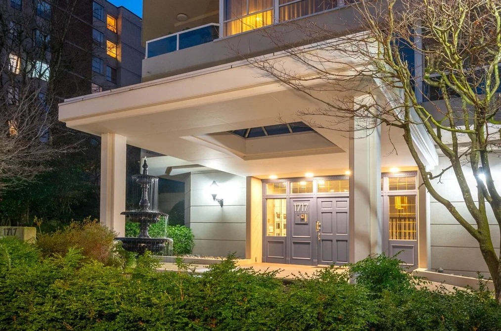 9 1717 DUCHESS AVENUE, West Vancouver BC V7V 1P8, West Vancouver BC — Residential for Sale - Photo 3