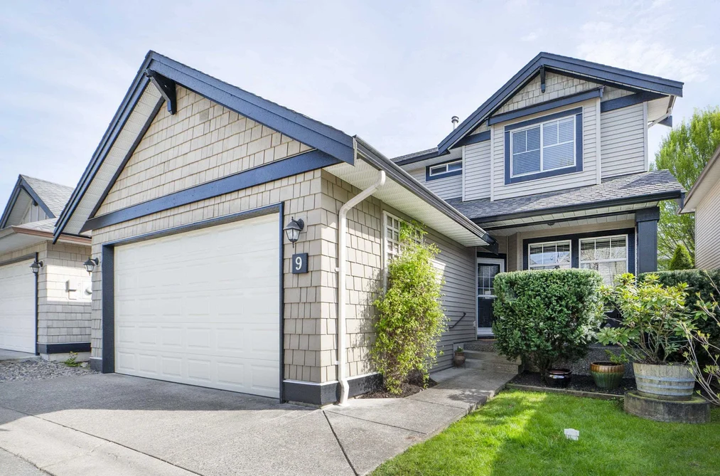 House for sale at 9 18868 69 Avenue Surrey British Columbia - MLS: R3114448