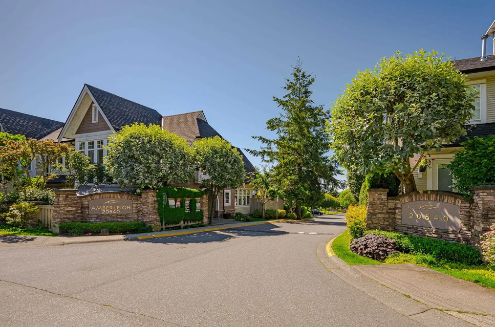 9 20540 66 AVENUE, Langley BC V2Y 2Y7, Langley BC — Residential for Sale - Photo 2