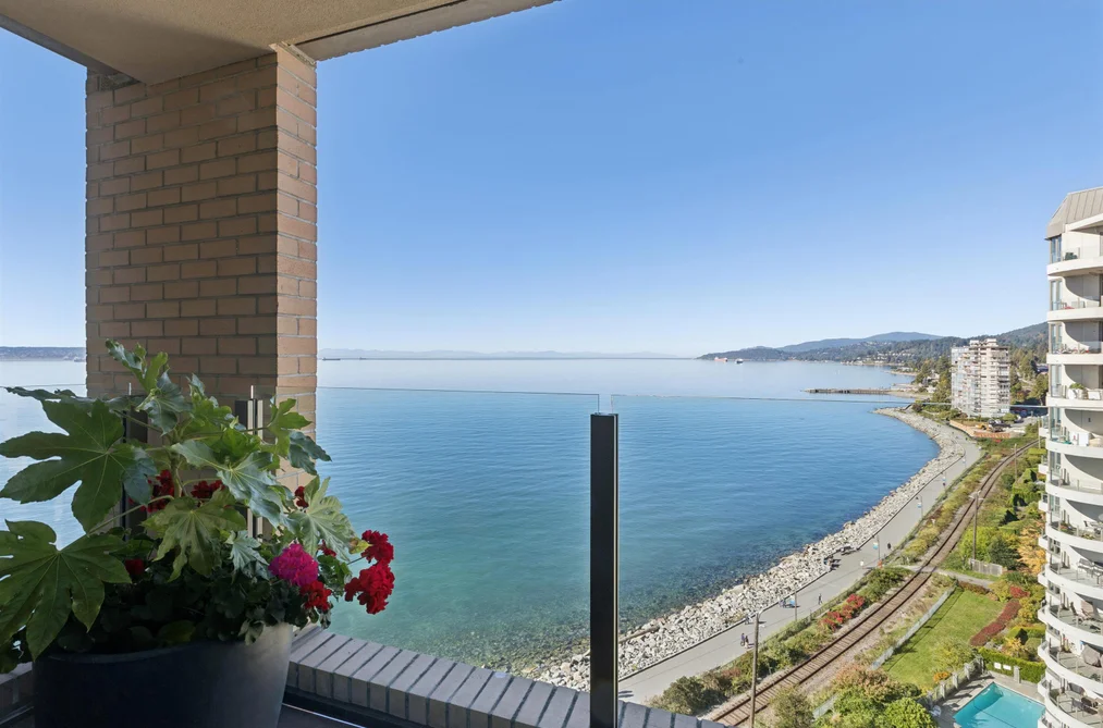 Condo for sale at 9 2250 Bellevue Avenue West Vancouver British Columbia - MLS: R3083266