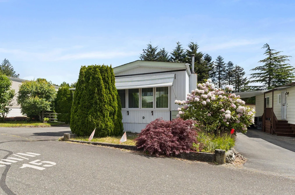 Manufactured Home for sale at 9 27111 0 Avenue Langley British Columbia - MLS: R3126290