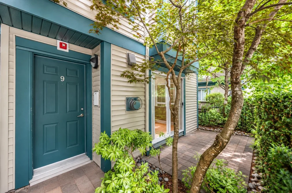 Townhouse for sale at 9 288 St. Davids Avenue North Vancouver British Columbia - MLS: R3170582