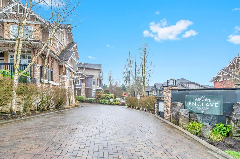 Townhouse for sale at 9 2979 156 Street Surrey British Columbia - MLS: R3097280