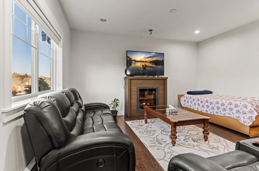 9-30748 Cardinal Avenue, Abbotsford, BC - Townhouse for Sale - Photo 13 of 31 9-30748 Cardinal Avenue, Abbotsford, BC - Townhouse for Sale - Photo 13 of 31