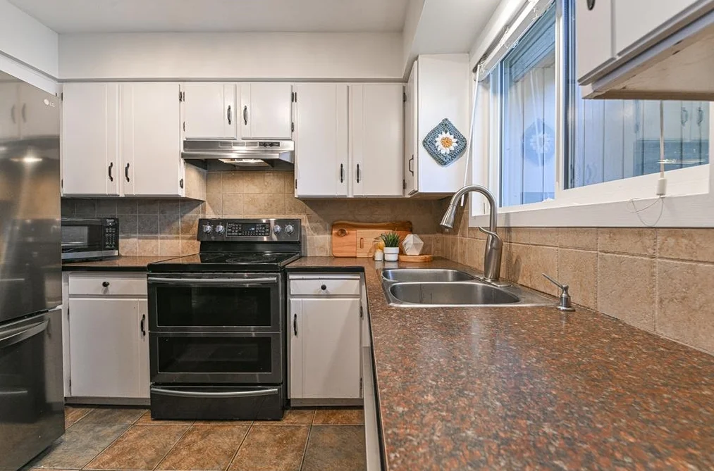 9 32870 BEVAN WAY, Abbotsford BC V2S 6R3, Abbotsford BC — Residential for Sale - Photo 3