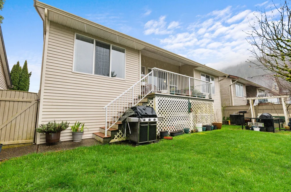 9 349 WALNUT AVENUE, Harrison Hot Springs BC V0M 1K0, Harrison Hot Springs BC — Residential for Sale - Photo 4