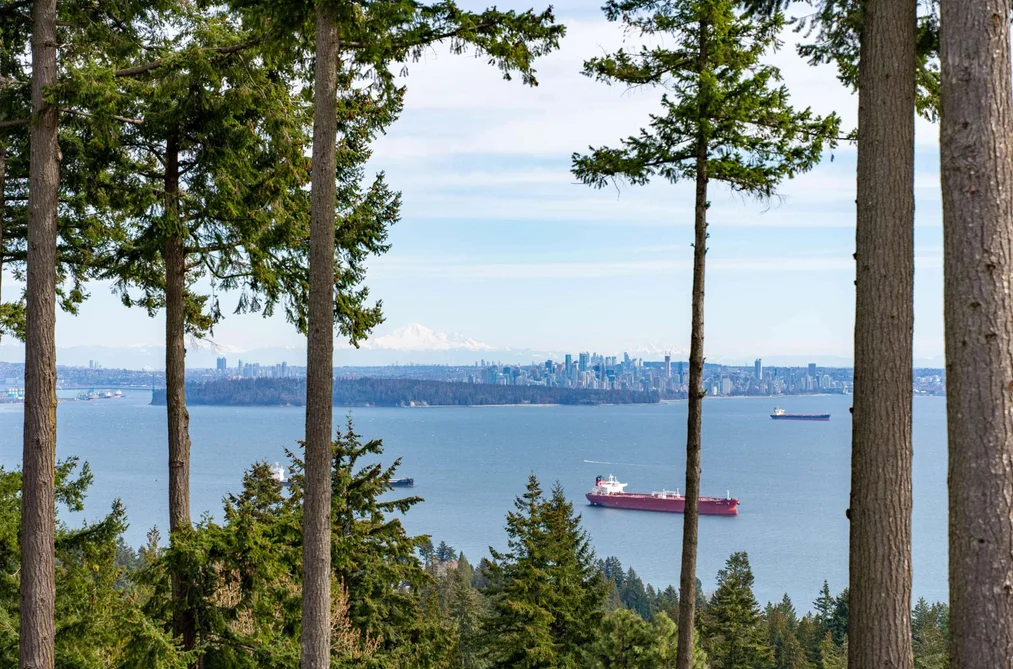 9 5110 ALDERFEILD PLACE, West Vancouver BC V7W 2W7, West Vancouver BC — Residential for Sale - Photo 2
