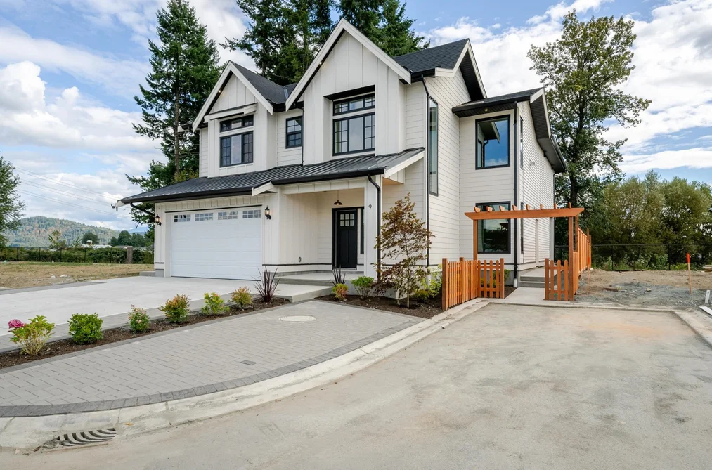 9 - 5924 Riverside Street, Abbotsford, BC - MLS: R3162400 - Photo 2