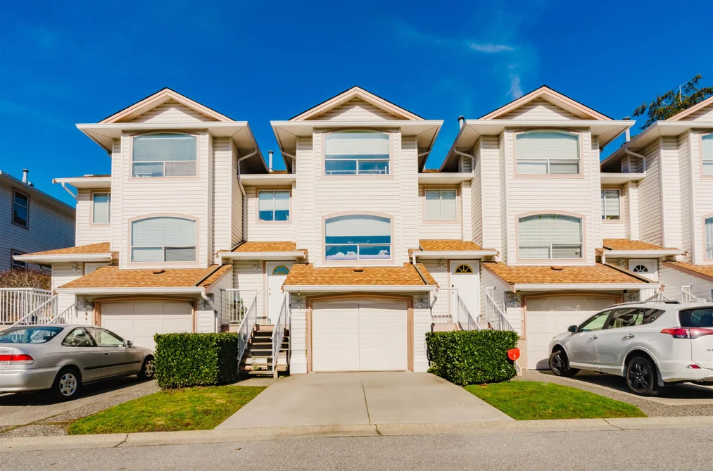 9 7140 132 STREET, Surrey BC V3W 1J5, Surrey BC — Residential for Sale - Photo 2