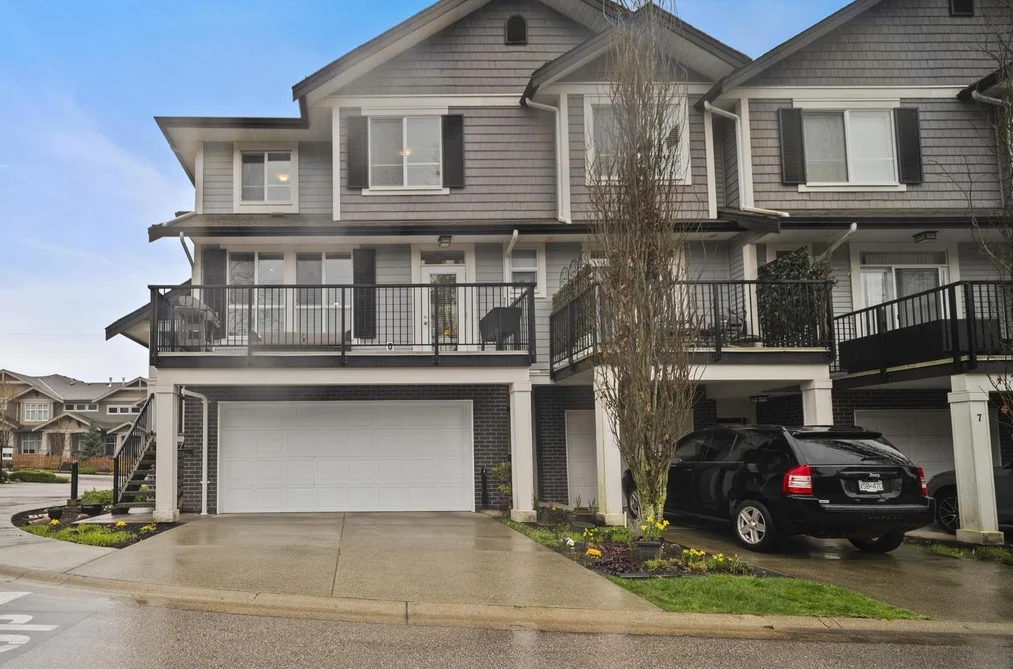 Townhouse for sale at 9 7157 210 Street Langley British Columbia - MLS: R3153372