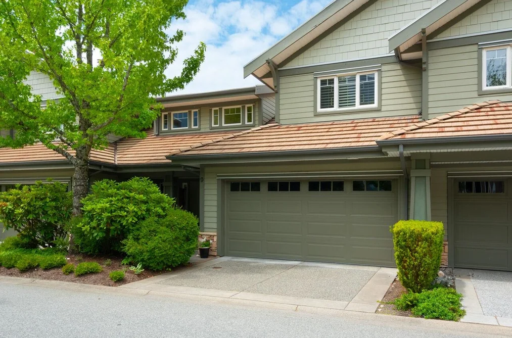 Townhouse for sale at 9 Beach Drive Furry Creek British Columbia - MLS: R3086564