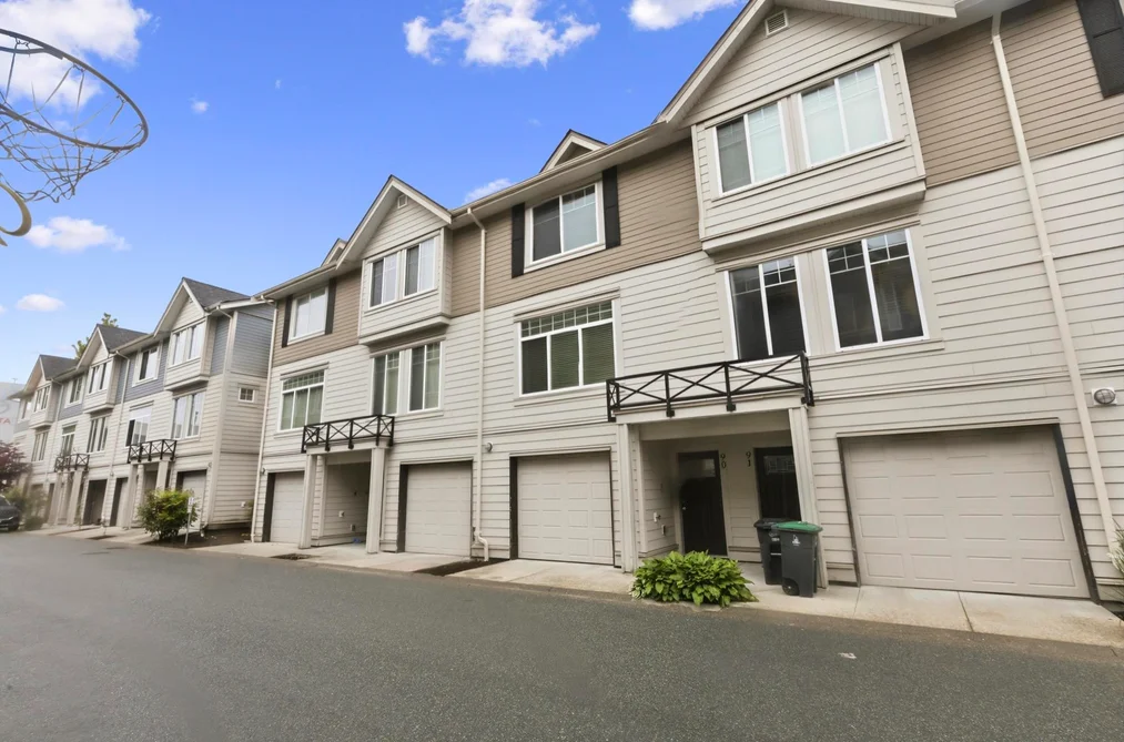 90 15399 GUILDFORD DRIVE, Surrey BC V3R 7C9, Surrey BC — Residential for Sale - Photo 2
