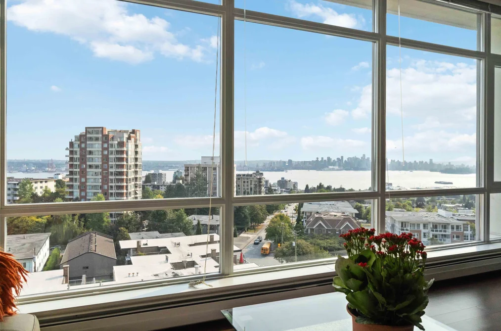 1320 CHESTERFIELD AVENUE, North Vancouver BC V7M 0A6, North Vancouver BC — Residential for Sale - Photo 2