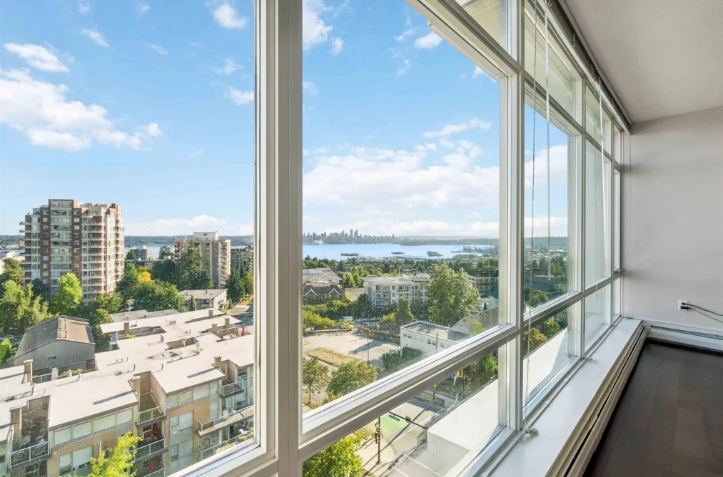 1320 CHESTERFIELD AVENUE, North Vancouver BC V7M 0A6, North Vancouver BC — Residential for Sale - Photo 3