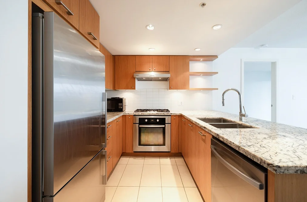 901 1455 GEORGE STREET, White Rock BC V4B 0A9, White Rock BC — Residential for Sale - Photo 2
