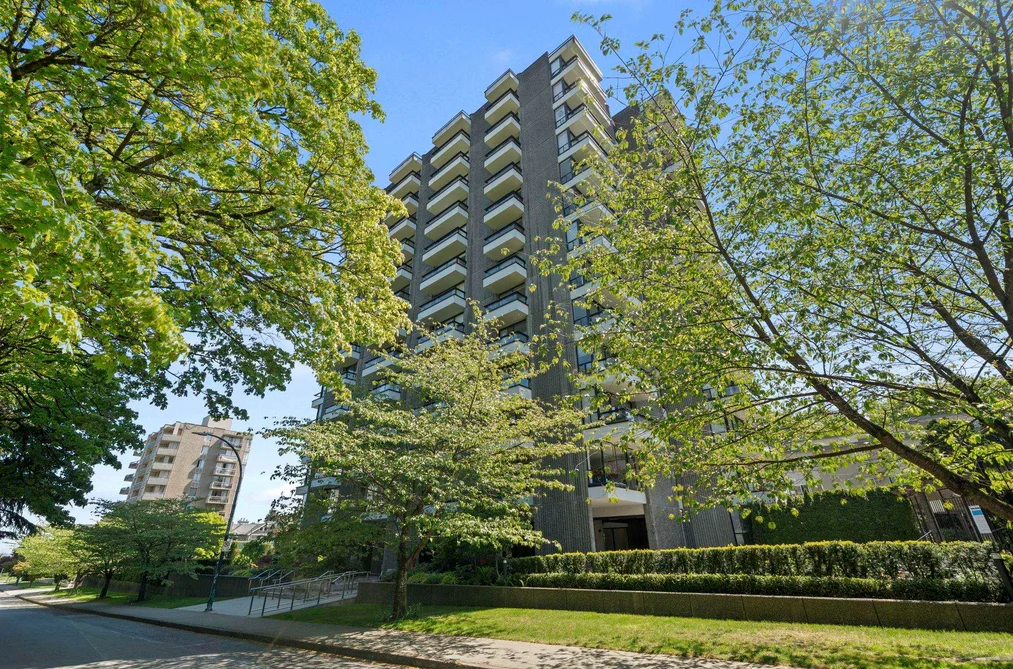 Condo for sale at 901 2370 W 2nd Avenue Vancouver British Columbia - MLS: R3121751