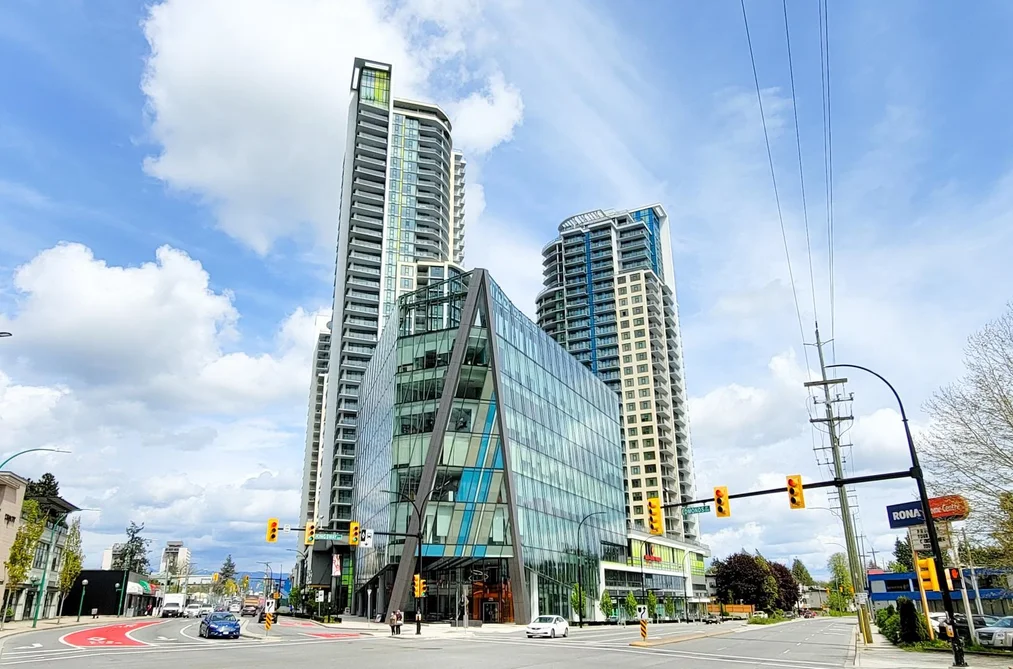 Condo for sale at 901 7388 Kingsway Burnaby British Columbia - MLS: R3126824