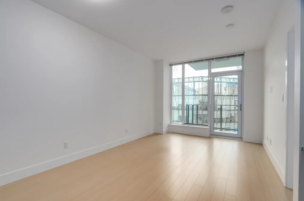 901 7388 KINGSWAY, Burnaby BC V3N 0G9, Burnaby BC — Residential for Sale - Photo 3