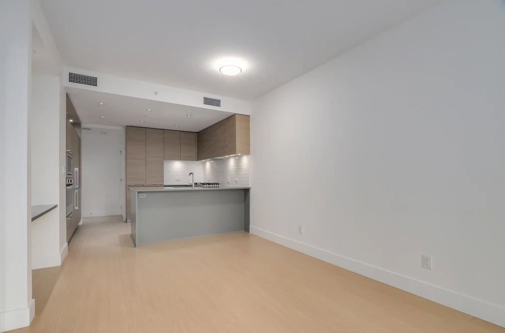 901 7388 KINGSWAY, Burnaby BC V3N 0G9, Burnaby BC — Residential for Sale - Photo 7