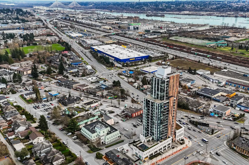 901 LOUGHEED HIGHWAY, Coquitlam BC V3K 3T3, Coquitlam BC — Residential for Sale - Photo 2