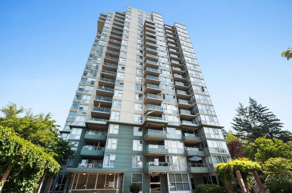 Condo for sale at 902 295 Guildford Way Port Moody British Columbia - MLS: R3148996
