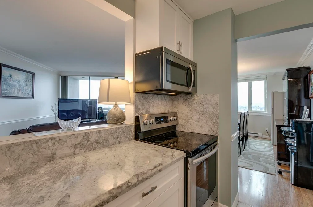 Condo for sale at 902 3920 Hastings Street Burnaby British Columbia - MLS: R3082510