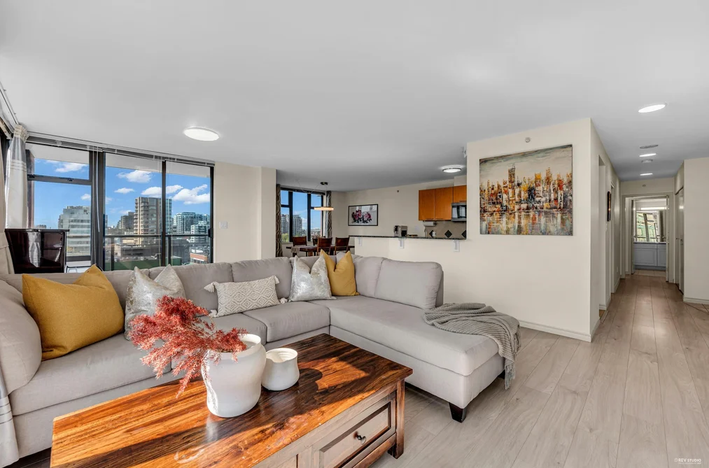 Condo for sale at 902 5933 Cooney Road Richmond British Columbia - MLS: R3085045