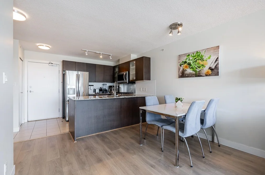 902 7575 ALDERBRIDGE WAY, Richmond, BC — Residential for Sale — Photo 10 of 37