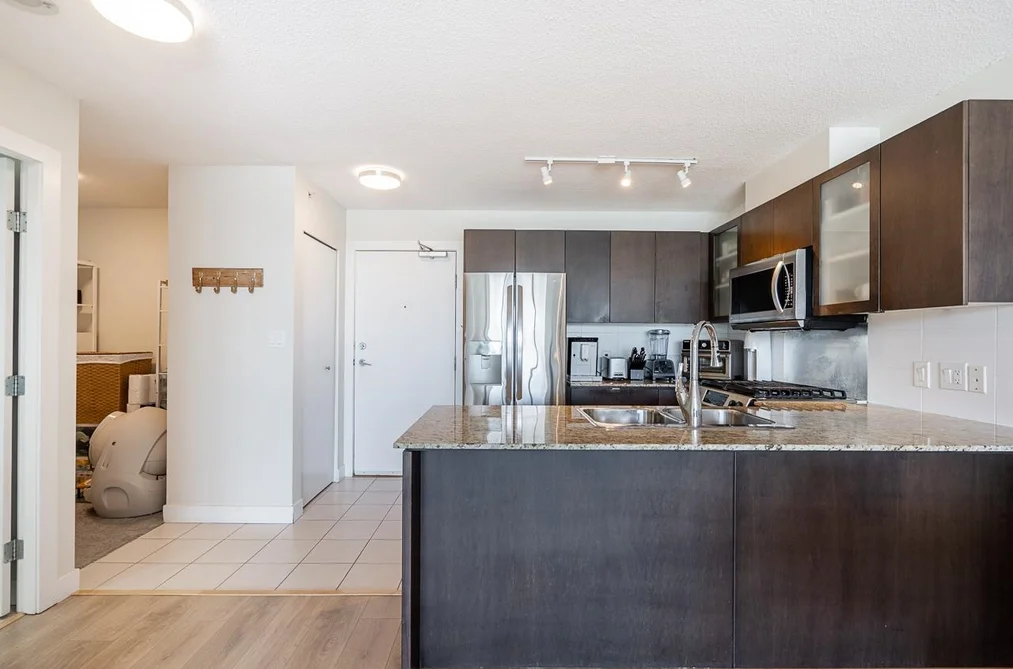 902 7575 ALDERBRIDGE WAY, Richmond, BC — Residential for Sale — Photo 12 of 37