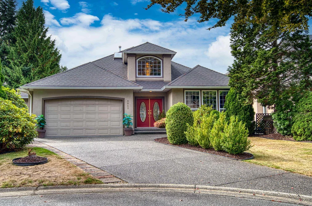 House for sale at 9023 207a Street Langley British Columbia - MLS: R3163259