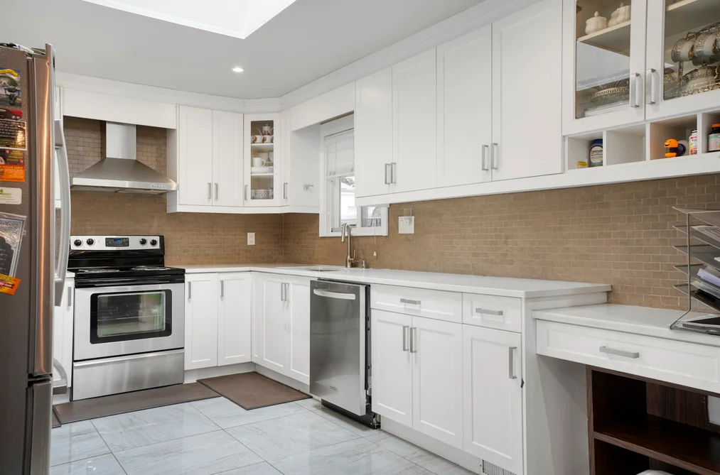 9027 PRINCE CHARLES BOULEVARD, Surrey BC V3V 1R7, Surrey BC — Residential for Sale - Photo 4