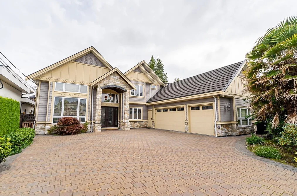 House for sale at 9028 Pinewell Crescent Richmond British Columbia - MLS: R3116593