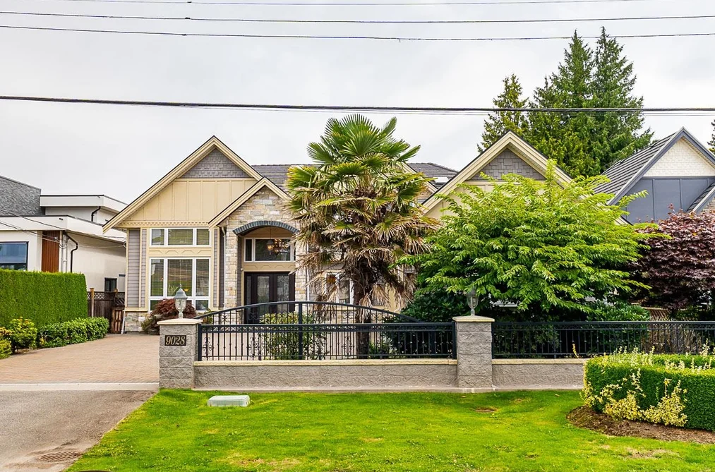 9028 PINEWELL CRESCENT, Richmond BC V7A 2C6, Richmond BC — Residential for Sale - Photo 2