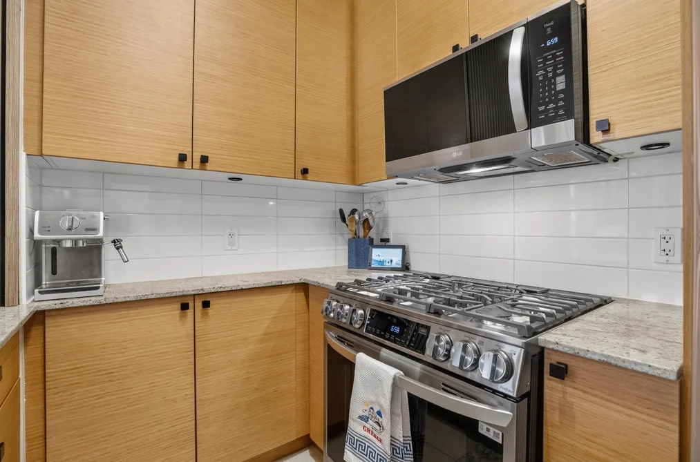 903 110 BREW STREET, Port Moody BC V3H 0E4, Port Moody BC — Residential for Sale — Photo 23 of 40