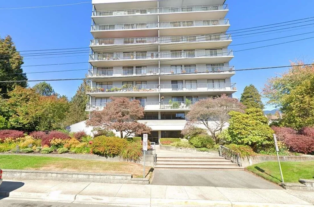 903 1745 ESQUIMALT AVENUE, West Vancouver BC V7V 1R7, West Vancouver BC — Residential for Sale - Photo 2