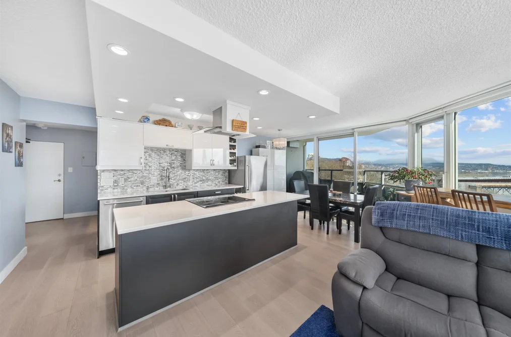 Condo for sale at 903 31 Elliot Street New Westminster British Columbia - MLS: R3115078