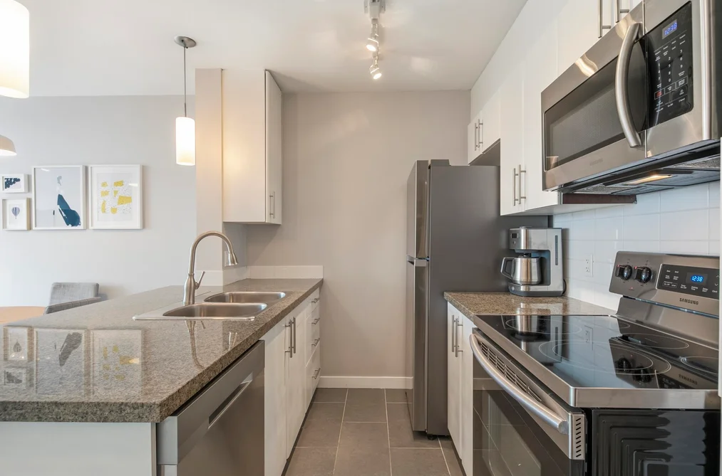 903 688 ABBOTT STREET, Vancouver BC V6B 0B9, Vancouver BC — Residential for Sale — Photo 3 of 26