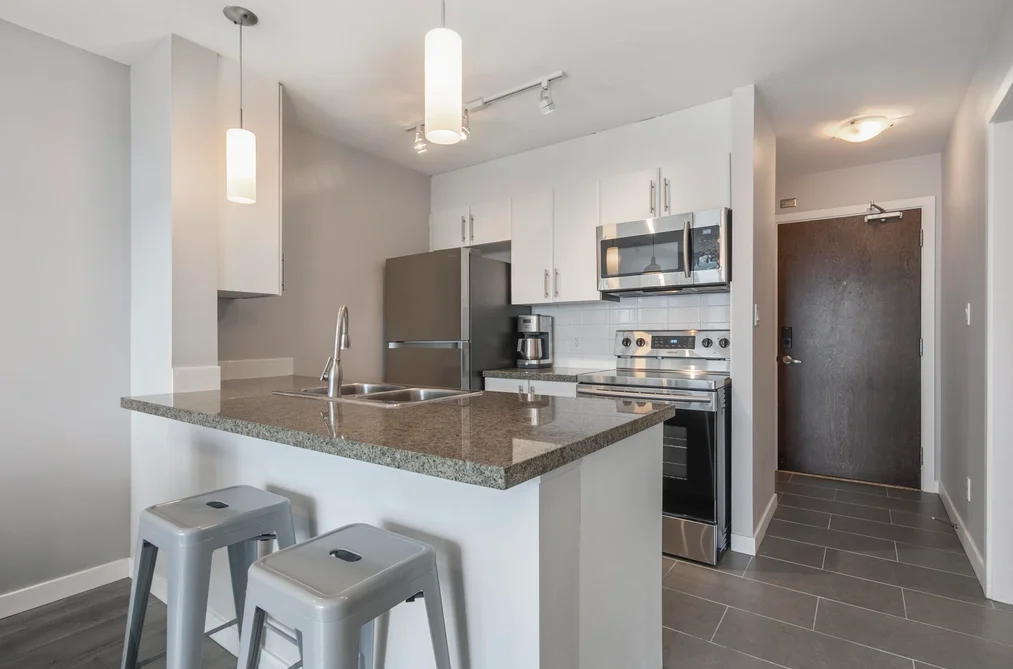 903 688 ABBOTT STREET, Vancouver BC V6B 0B9, Vancouver BC — Residential for Sale — Photo 5 of 26